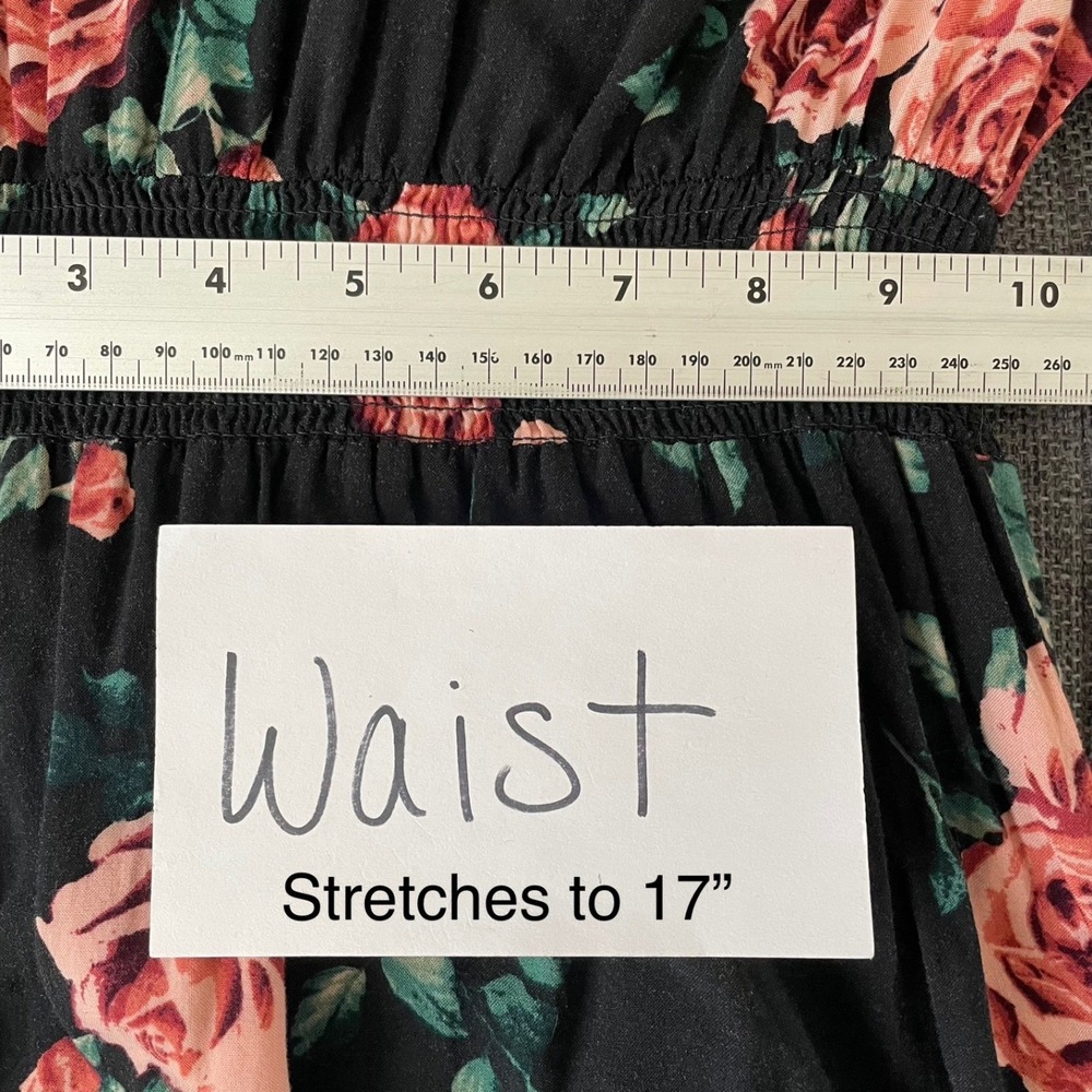 Forever 21 Black Floral Rose Print V-Neck Smocked Waist Maxi Dress S Cottagecore - Picture 10 of 14